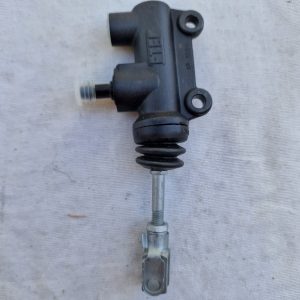 Maitre cylindre de frein D=12MM BMW R1200C - R850C