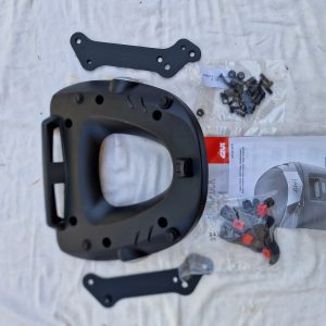 Platine GIVI pour FZ