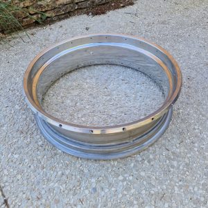 Roue nue arrière AKRONT pour BMW R100GS