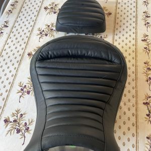 Selle en cuir noir mousse à mémoire de forme BMW