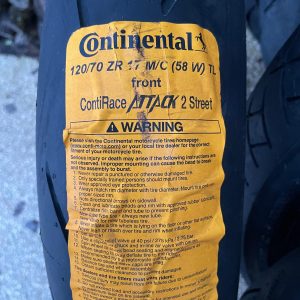 Pneu Continental contiraceattack 2 street Front TL 120/70/17