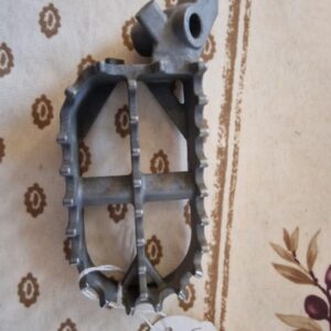 Repose-pied Enduro droit BMW R1200GS