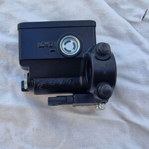 COMMANDE DE FREIN À MAIN ROUE AVANT BMW  C600SPORT - C650GT - C650SPORT - C EVOLUTION