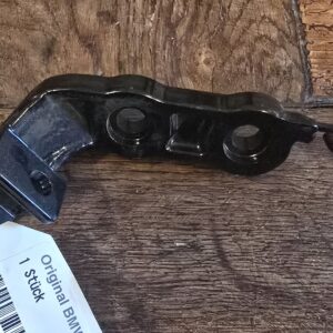 PLAQUE POUR REPOSE-PIED DROIT F650