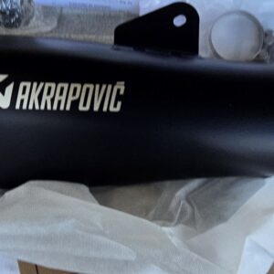 silencieux akra noir R1200R LC