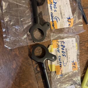 Support de clign. noir côté droit et gauche R80GS